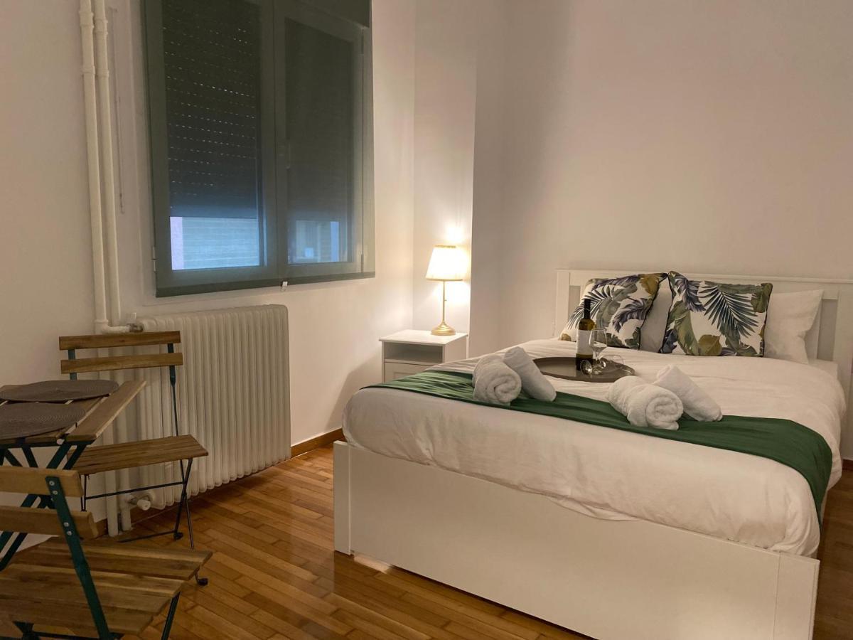 Elia Modern Apartment Ateny Zewnętrze zdjęcie