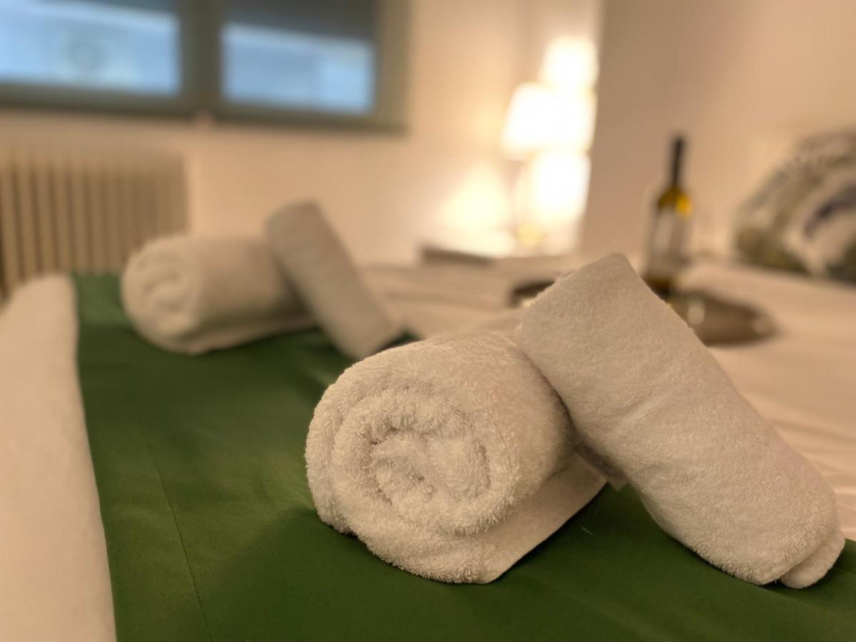 Elia Modern Apartment Ateny Zewnętrze zdjęcie