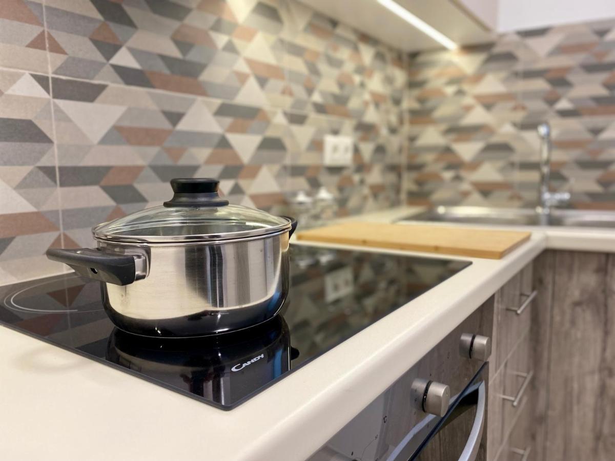 Elia Modern Apartment Ateny Zewnętrze zdjęcie