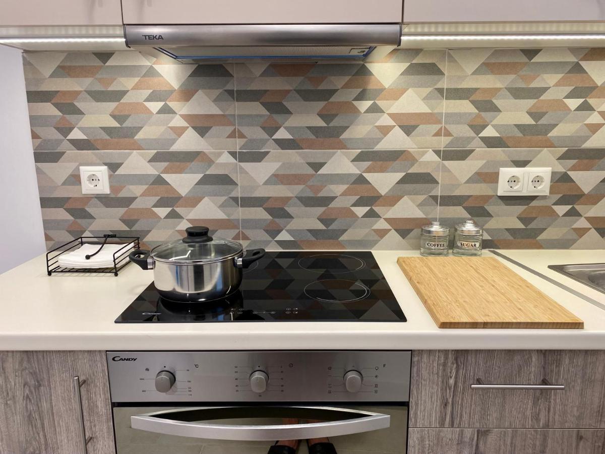 Elia Modern Apartment Ateny Zewnętrze zdjęcie